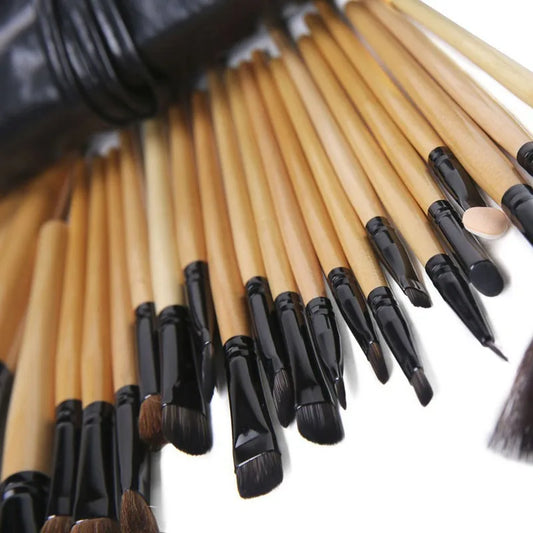 Pinceaux Maquillage en Bois